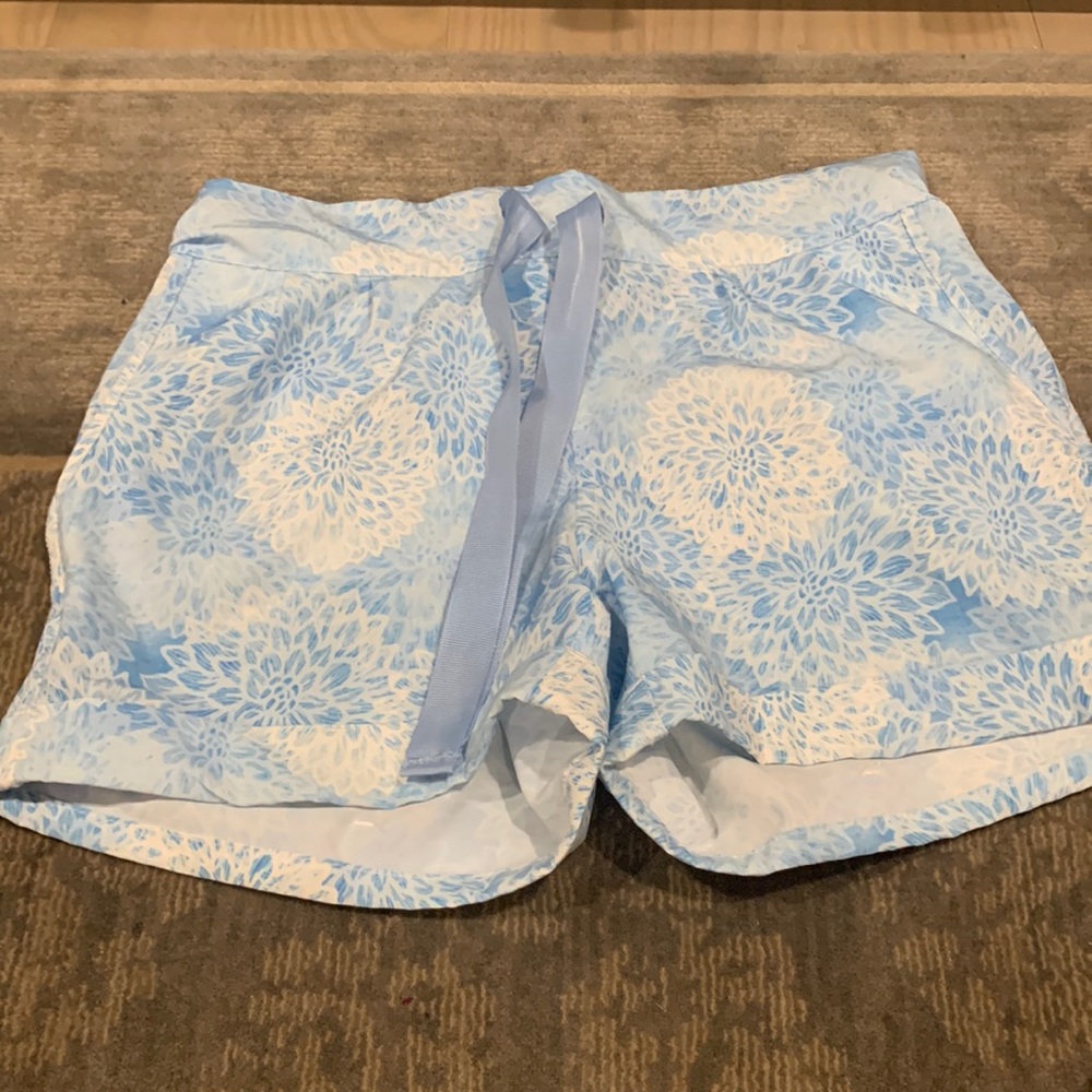 Girls shorts garb